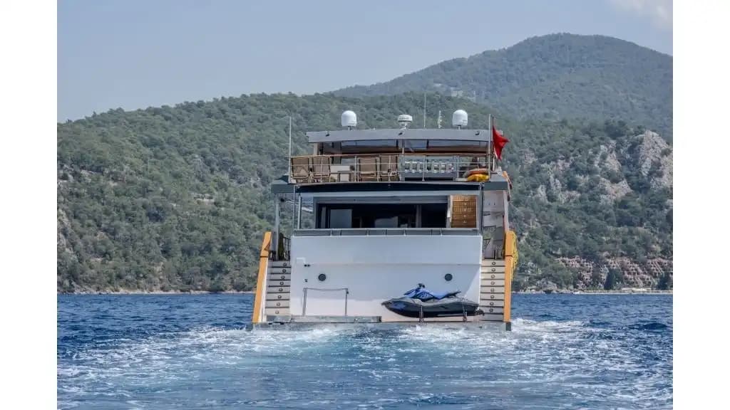 2023 Model Ultra Lüks Motoryat: Ana Güvertede Master Kabin Ayrıcalığı (28m, 12 Kişi) 22