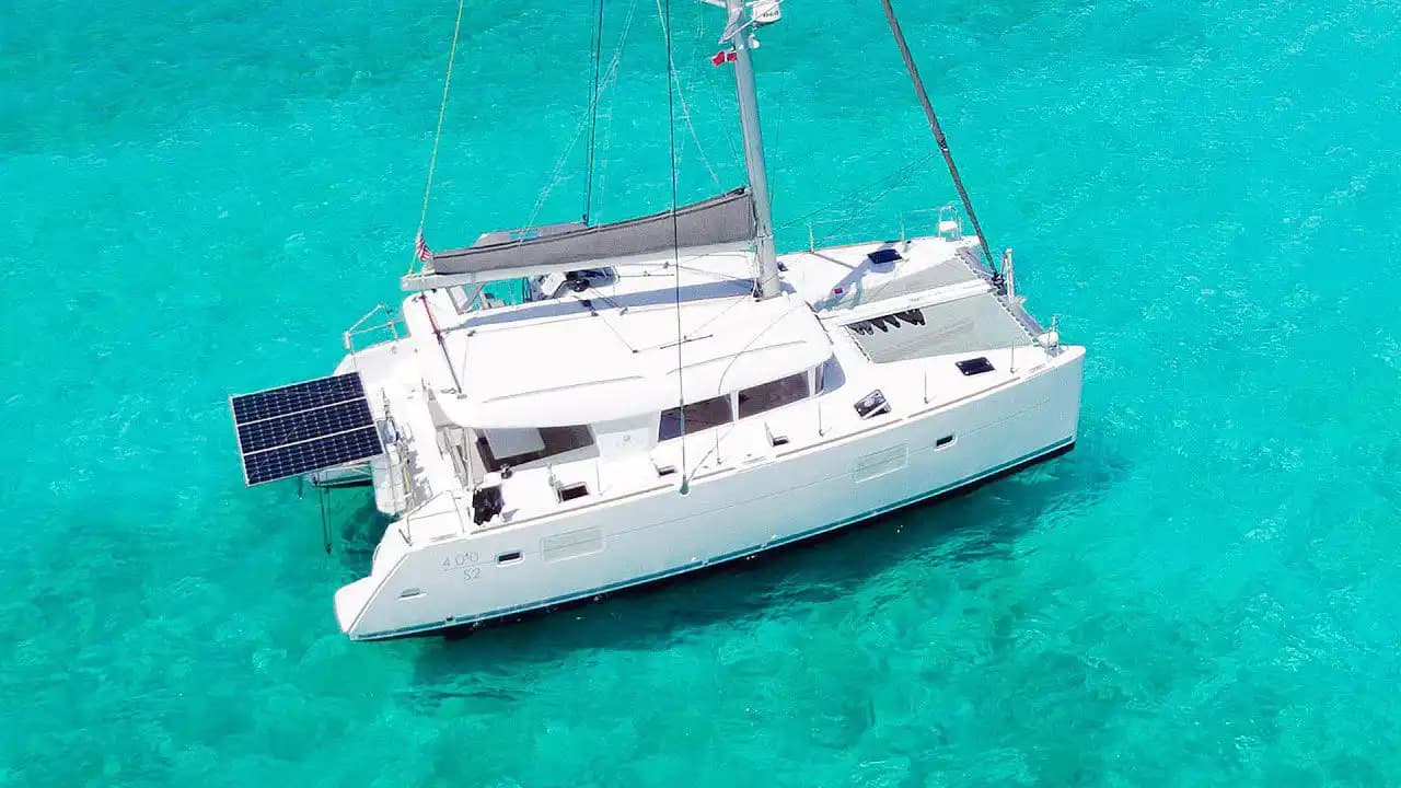 Fethiye'de Lagoon 400 S2 Katamaran Kiralama | 2014 Model 4 Kabin Yunan Adaları - Yatta Evlilik Teklifi