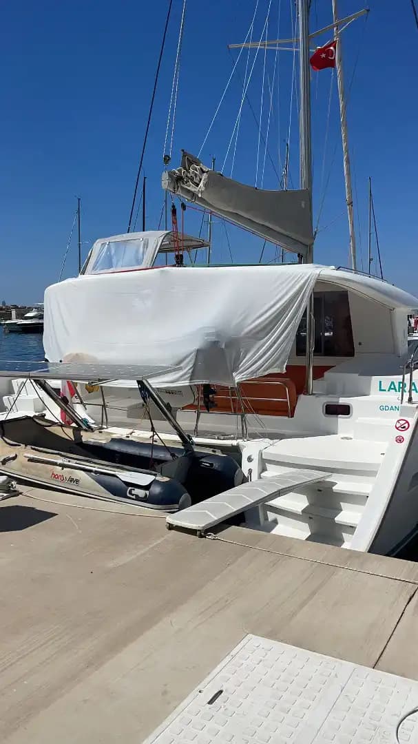 Fethiye'de Lagoon 400 S2 Katamaran Kiralama | 2014 Model 4 Kabin Yunan Adaları 17