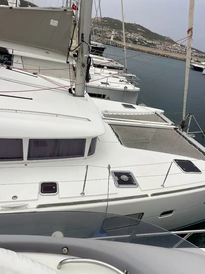 Fethiye'de Lagoon 400 S2 Katamaran Kiralama | 2014 Model 4 Kabin Yunan Adaları 18