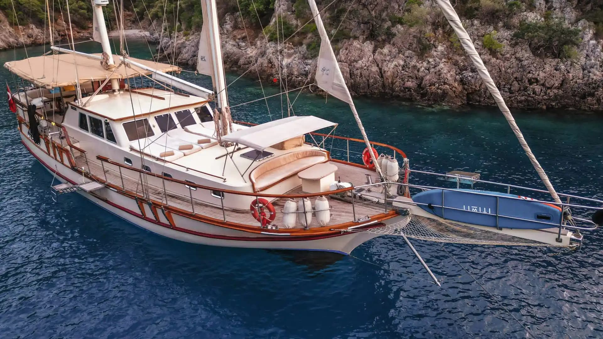 Fethiye Çıkışlı Özel Gulet ile Lüks ve Huzuru Bir Arada Yaşayın 11