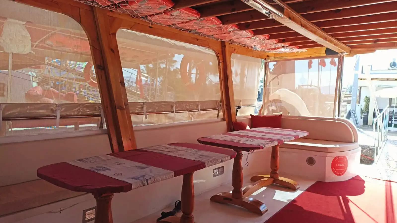 Doğum Günü, Evlilik Teklifi ve İş Organizasyonları İçin Mükemmel Tekne 6