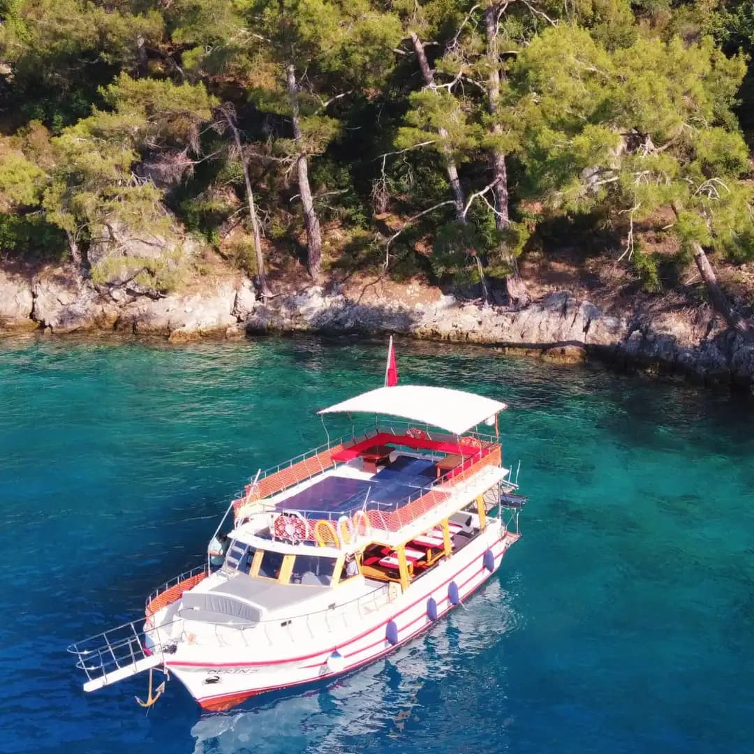 Doğum Günü, Evlilik Teklifi ve İş Organizasyonları İçin Mükemmel Tekne 4