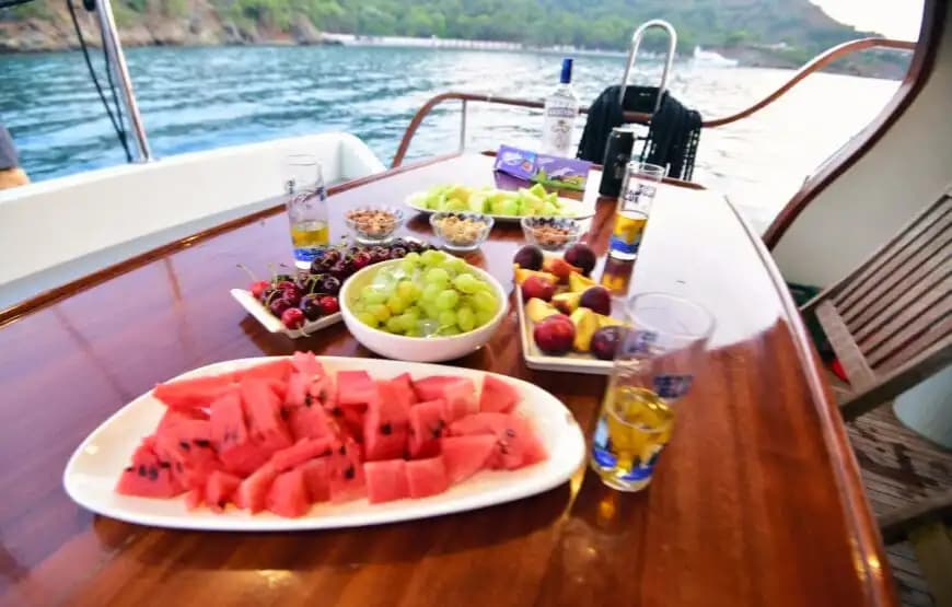 Fethiye'de Lüks Özel Tekne ile Unutulmaz Organizasyonlar 12