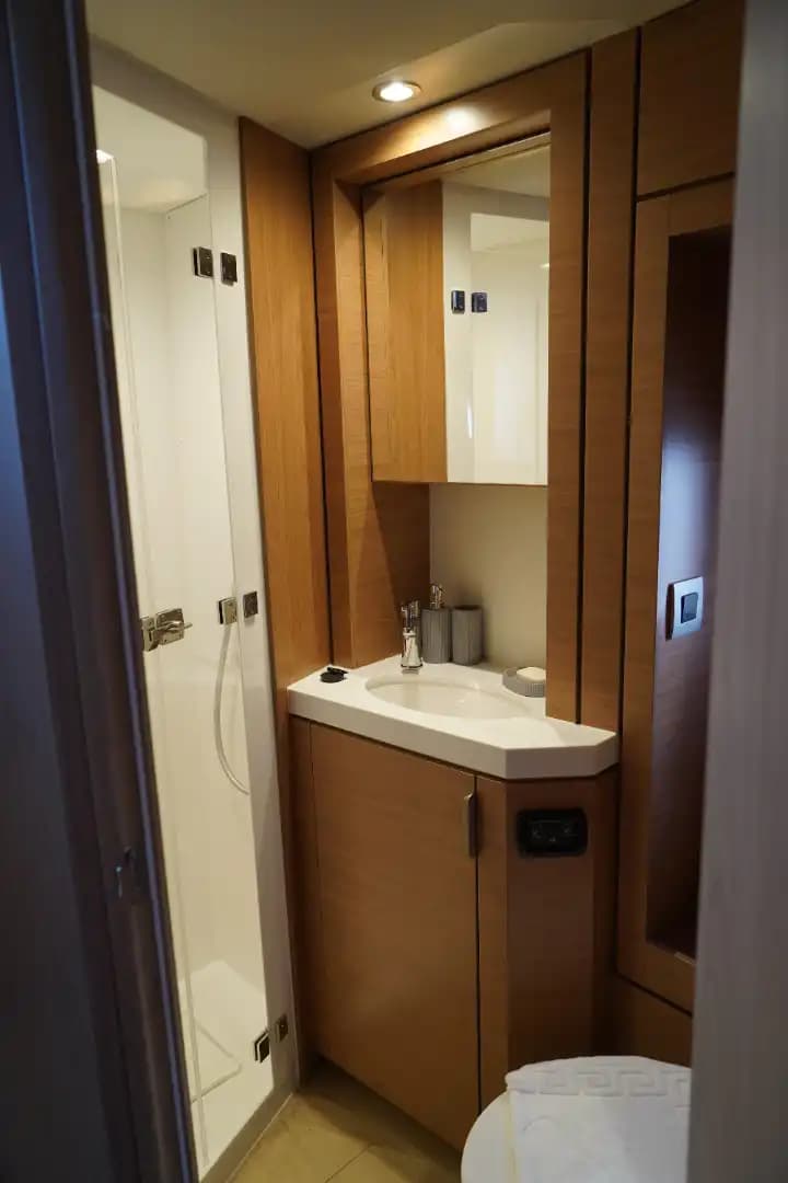 Fethiye'de Bali 4.6 Katamaran Kiralama | 2025 Model 5+1 Kabin 22