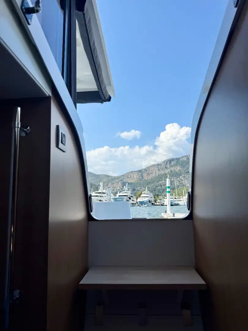 Fethiye'de Bali 4.6 Katamaran Kiralama | 2025 Model 5+1 Kabin 10