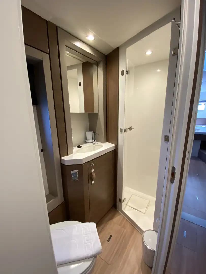 Fethiye'de 2023 Model Katamaran Kiralama | Bali 4.6 5+1 Kabinli 6