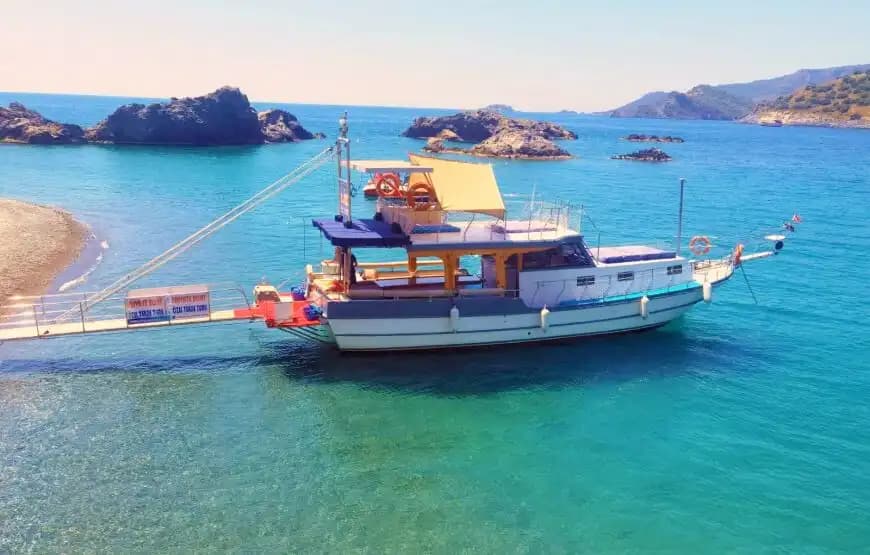 Muğla Ölüdeniz’de 18 Kişilik VIP Tekne ile Hafızlardan Silinmeyecek Bir Gün