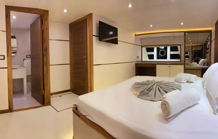 Fethiye'nin İhtişamını 24 Metrelik Özel Yat ile Keşfedin 17