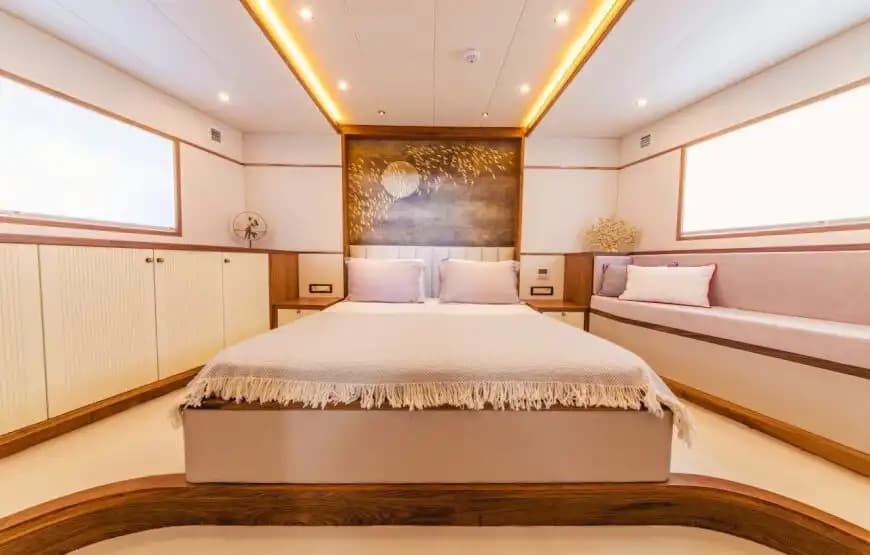 Fethiye'nin İhtişamını 24 Metrelik Özel Yat ile Keşfedin