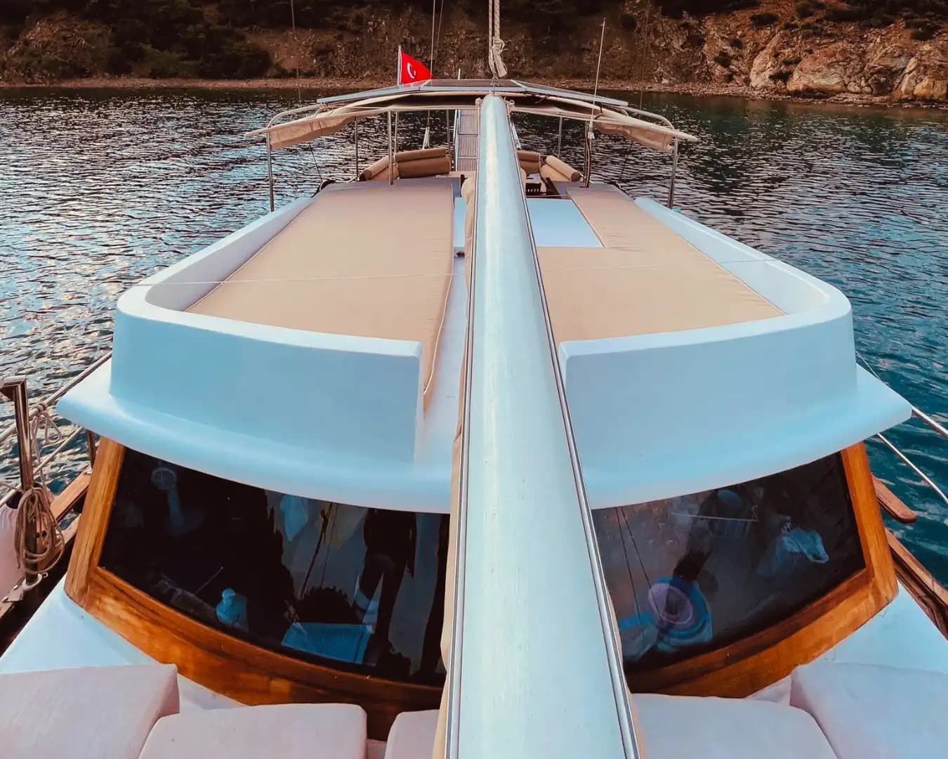 3 Kabinli Gulet ile Göcek’in Turkuaz Sularında Seyir 10