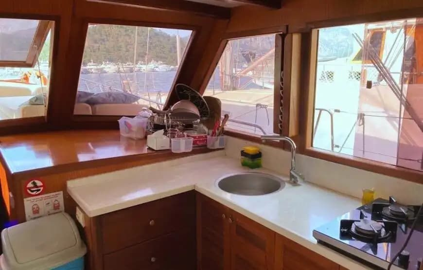 3 Kabinli Konforlu Gulet Kiralama – Göcek’te Unutulmaz Bir Tatil! 10