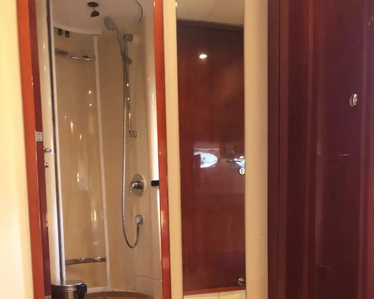 Göcek’te 16 Metrelik Fairline Motoryat ile Özel ve Lüks Bir Tatil 13