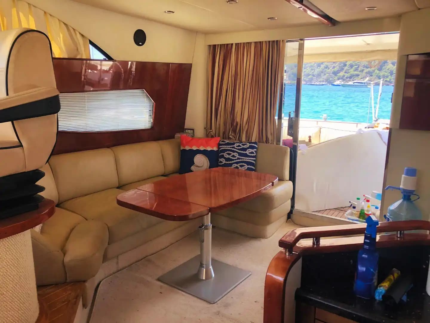 Göcek’te 16 Metrelik Fairline Motoryat ile Özel ve Lüks Bir Tatil 7