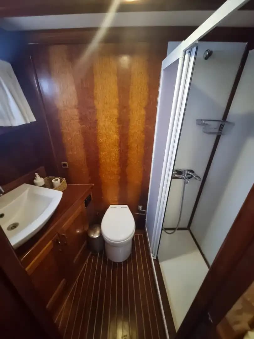 Göcek’te Lüks Bir Deniz Tatili İçin 4 Kabinli Gulet Kiralama 19