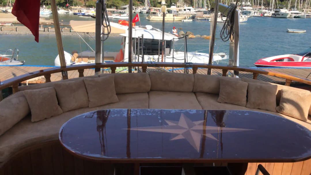 Göcek’te Lüks Bir Deniz Tatili İçin 4 Kabinli Gulet Kiralama