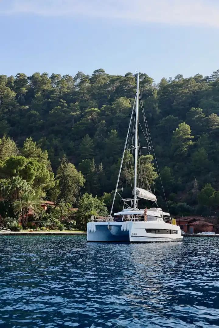 Göcek'te 2024 Model Bali 4.0 Katamaran Kiralama | 4 Kabin 8 Kişi Konaklamalı 2