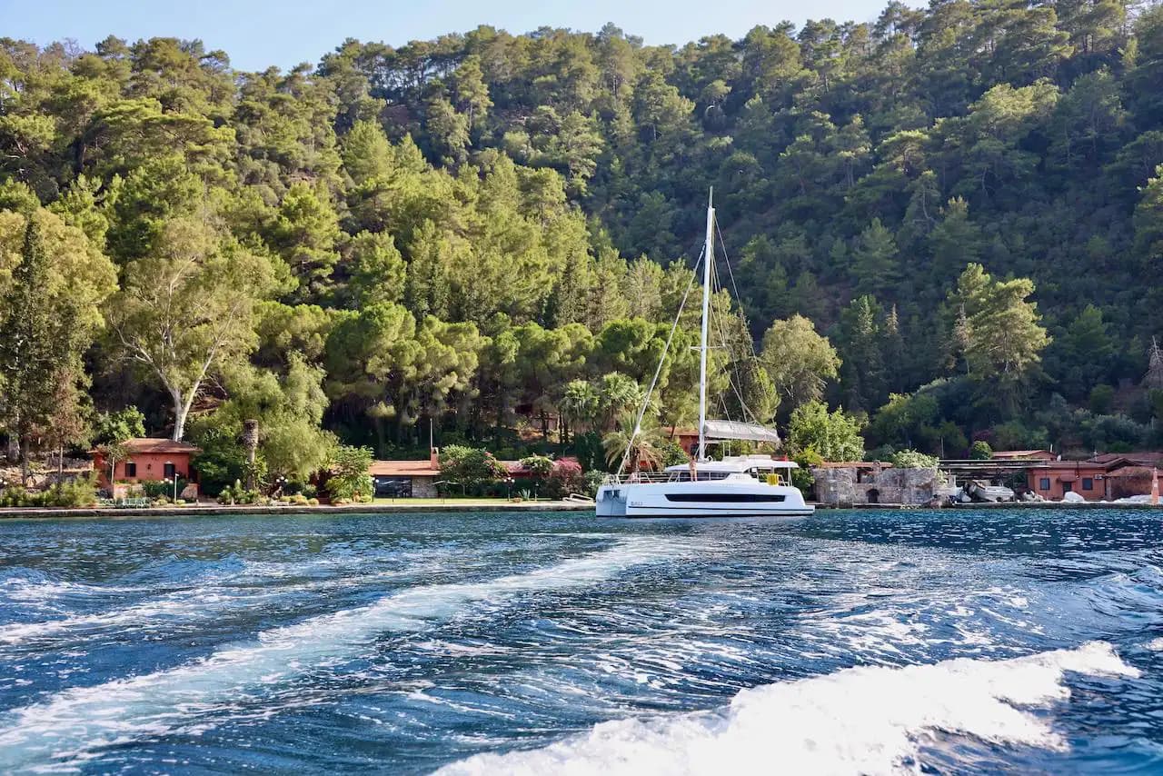 Göcek'te 2024 Model Bali 4.0 Katamaran Kiralama | 4 Kabin 8 Kişi Konaklamalı 18