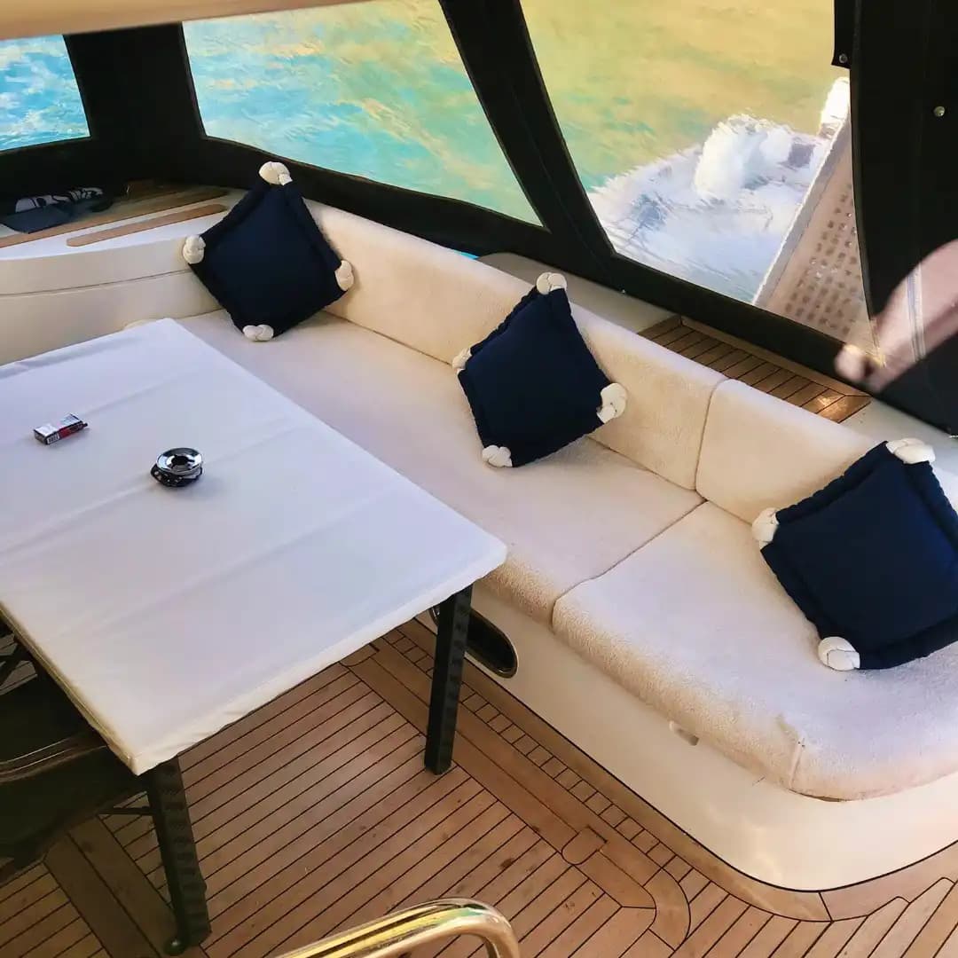 Göcek’te Denizin Tadını Çıkarın – Princess Motoryat ile VIP Hizmet 10