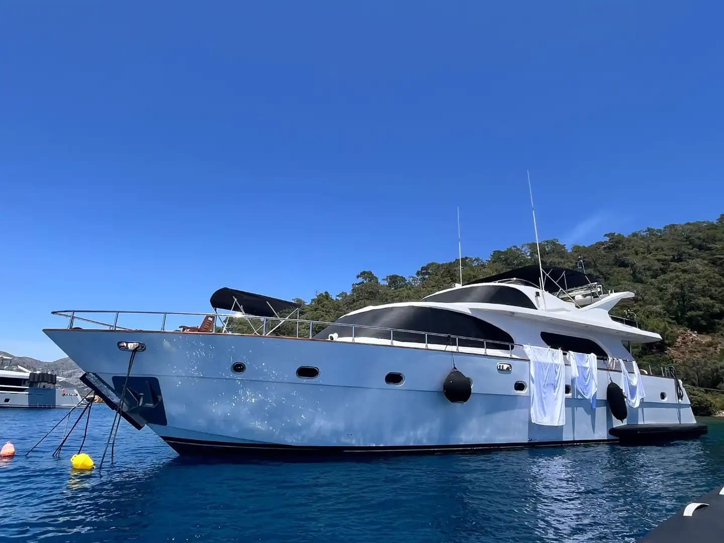 Göcek'te 27 Metrelik Lüks Motor Yat ile Unutulmaz VIP Deniz Tatili - Teknede Parti
