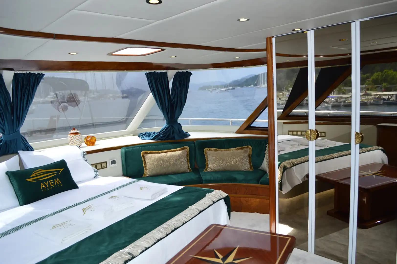 Göcek'te 27 Metrelik Lüks Motor Yat ile Unutulmaz VIP Deniz Tatili 64