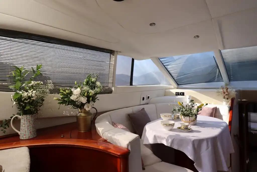 Göcek’te Lüks Princess Yat Konaklamalı Yüzme ve Gezi İçin Mükemmel Seçenek 13