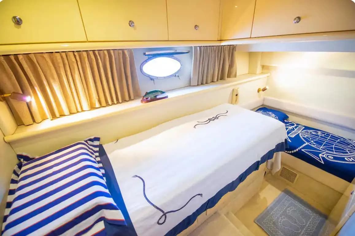 Göcek’te Azimut Lüks Yat ile Unutulmaz Bir Mavi Yolculuk Deneyimi 16