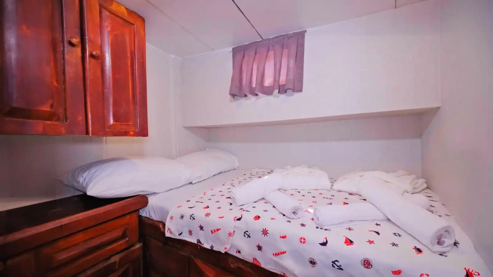 Çift Kişilik Yataklı 2 Kabin: Romantik ve Huzurlu Bir Deniz Turu 21