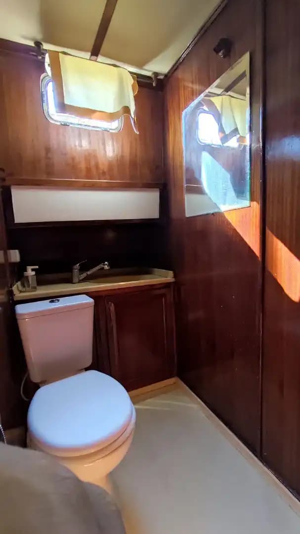 Bodrum'da 12 Kişilik Geniş ve Ferah, 26 Metre, 6 Kabinli Konforlu Gulet 10