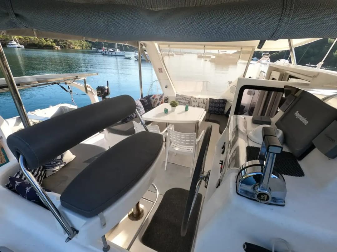 Göcek'te Aileler ve Arkadaş Grupları İçin Mükemmel Catamaran Tatili