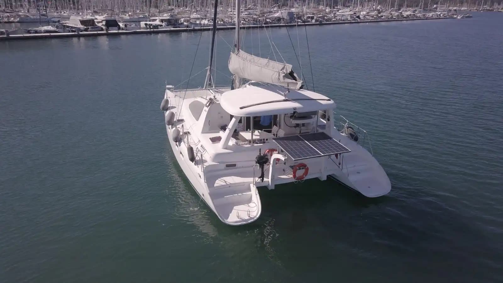 Göcek'te Aileler ve Arkadaş Grupları İçin Mükemmel Catamaran Tatili - Yatta Evlilik Teklifi