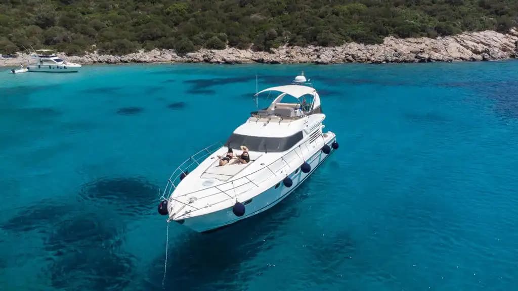 Bodrum’da Huzurlu Bir Tatil İçin İdeal 20 Metrelik Motoryat