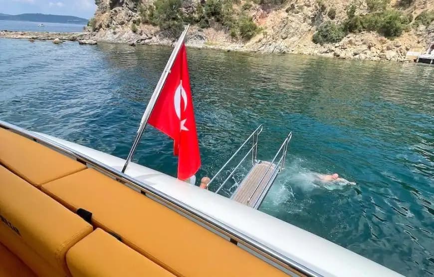 İstanbul'da Romantik Anlar ve Eğlenceli Partiler İçin Mükemmel Seçim 6