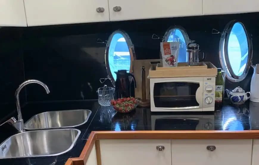 İstanbul'da Romantik Anlar ve Eğlenceli Partiler İçin Mükemmel Seçim 11
