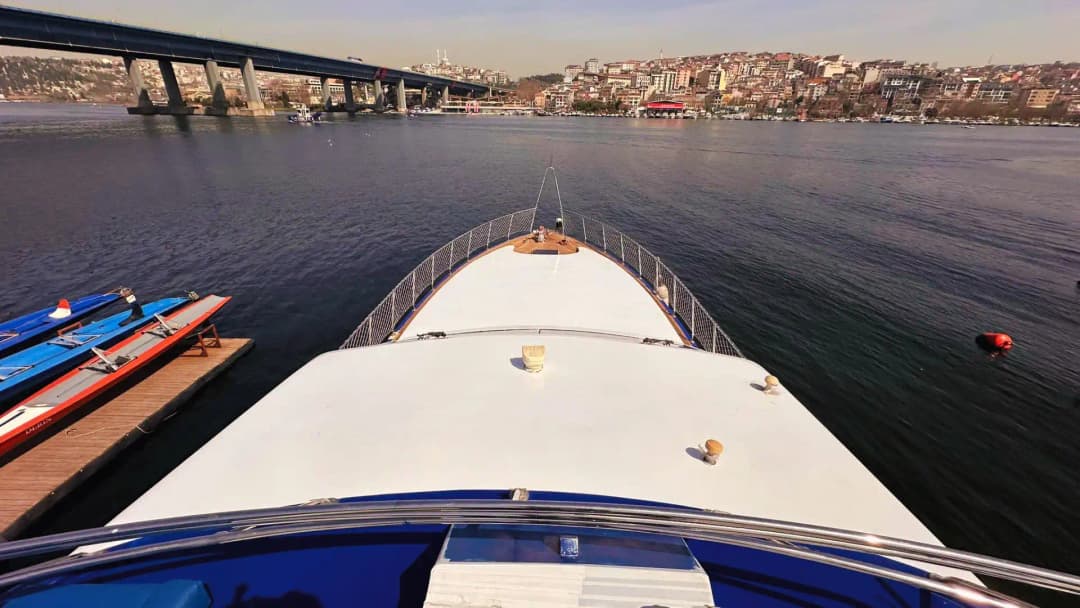 4 Kabinli Yat ile Günübirlik veya Konaklamalı Boğaz'da Unutulmaz Anlar