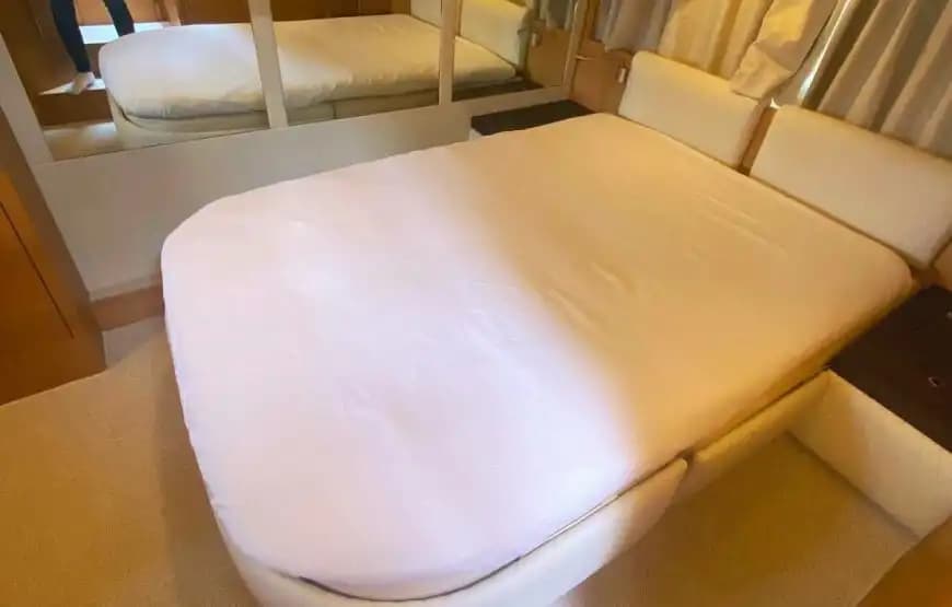 Bebek Çıkışlı 15 Metrelik Azimut Yat ile Boğaz’da Unutulmaz Tur 11