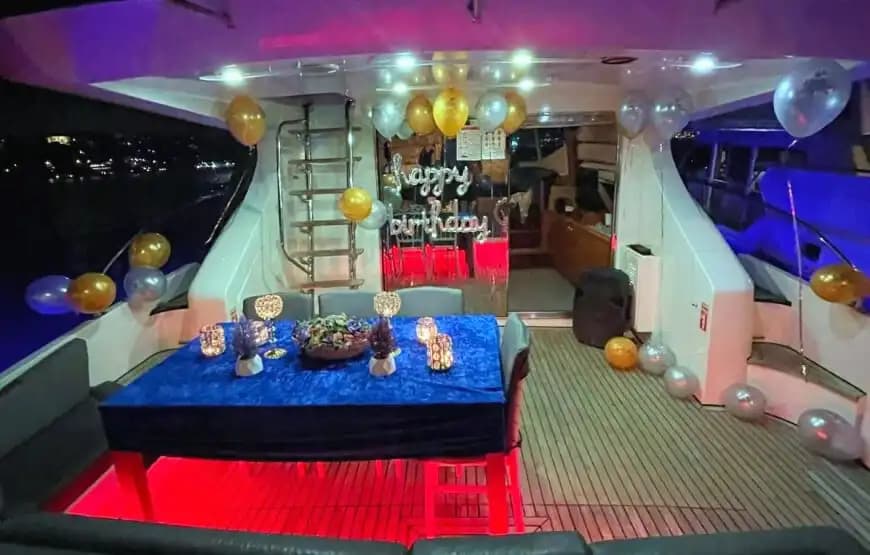 Günlük ve Konaklamalı Seçeneklerle Bebek Çıkışlı VIP Motoryat Deneyimi! 4