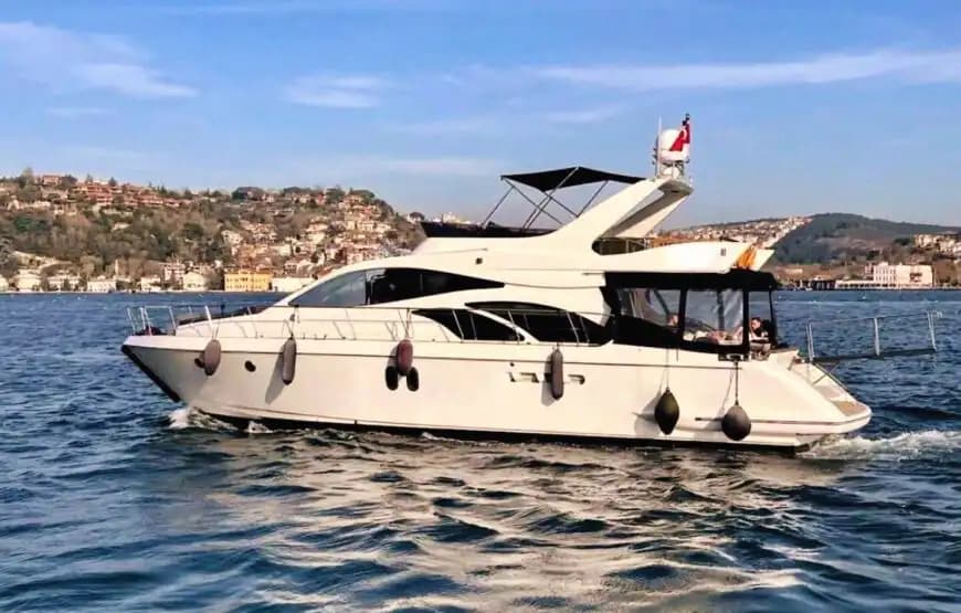 Günlük ve Konaklamalı Seçeneklerle Bebek Çıkışlı VIP Motoryat Deneyimi!
