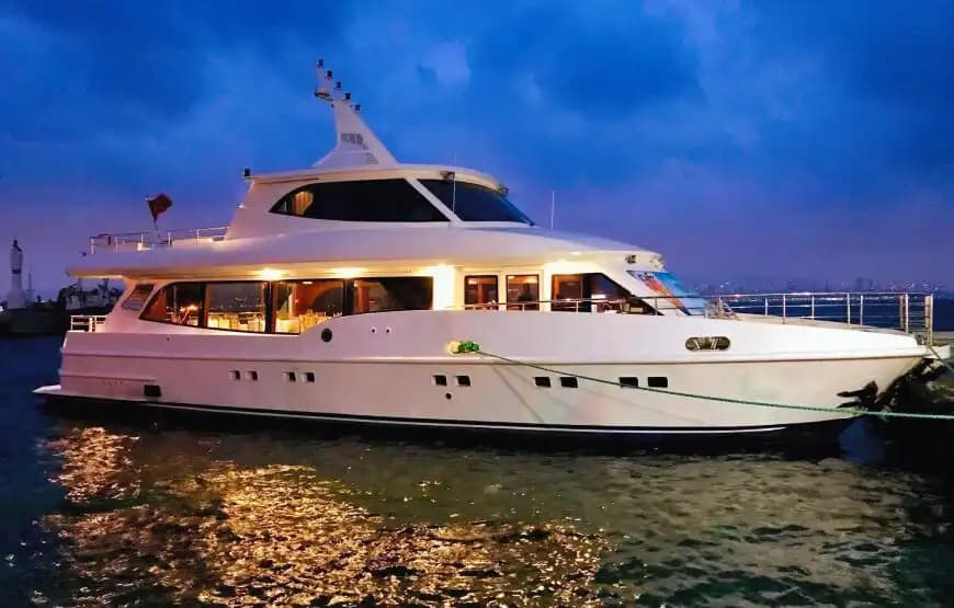 Bebek Çıkışlı 30 Metrelik Lüks Motoryat ile 80 Kişiye Kadar Özel Turlar!