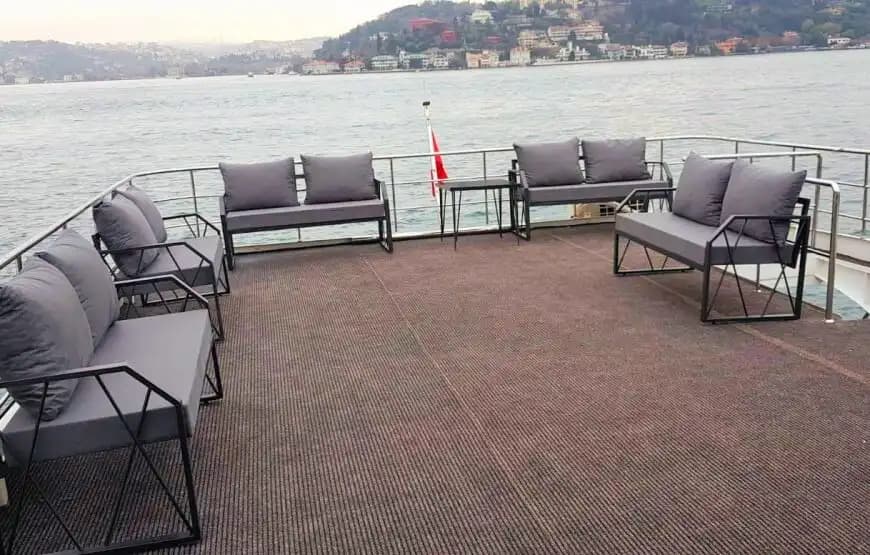 İstanbul'da 24 Metrelik Ekstra Lüks Motoryat ile 60 Kişiye Kadar Özel Organizasyonlar! 3