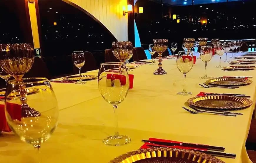 İstanbul'da 24 Metrelik Ekstra Lüks Motoryat ile 60 Kişiye Kadar Özel Organizasyonlar! 14