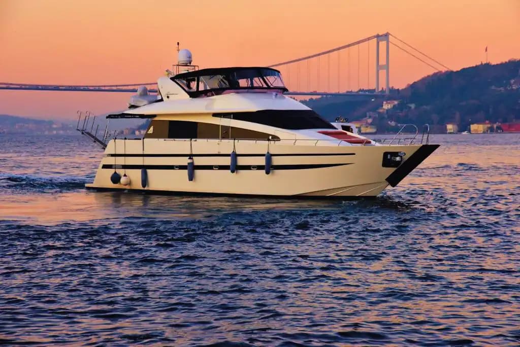 23 Metrelik Azimut Yat ile Göcek'te Lüks Bir Yolculuk