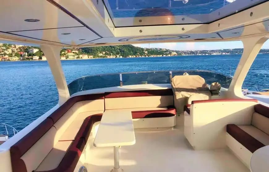 İstanbul Bebek 26 Metrelik Lüks Motoryat ile 36 Kişiye Kadar Özel Turlar! 14