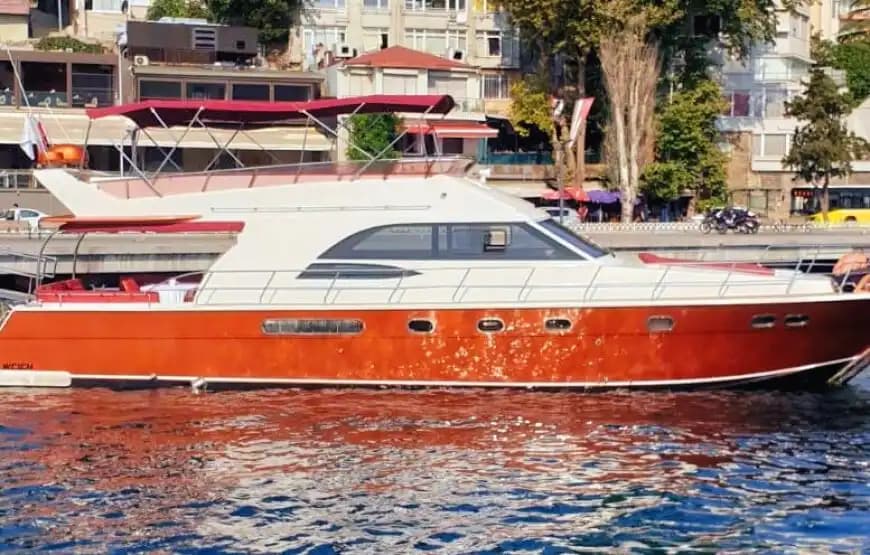 36 Kişilik Özel Yapım Yat ile Boğaz’da Muhteşem Bir Gün 6