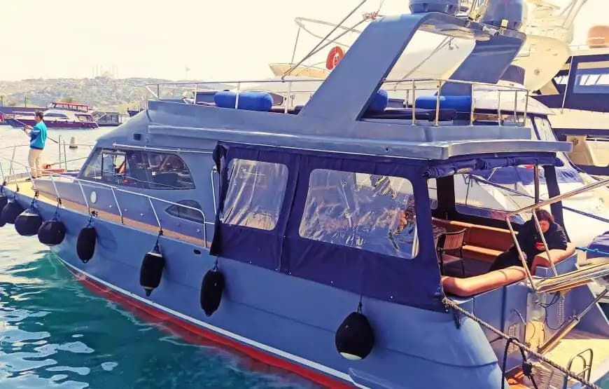 Konaklamalı veya Günübirlik Boğaz Turu – 10 Kişilik Özel Yapım Motoryat 2