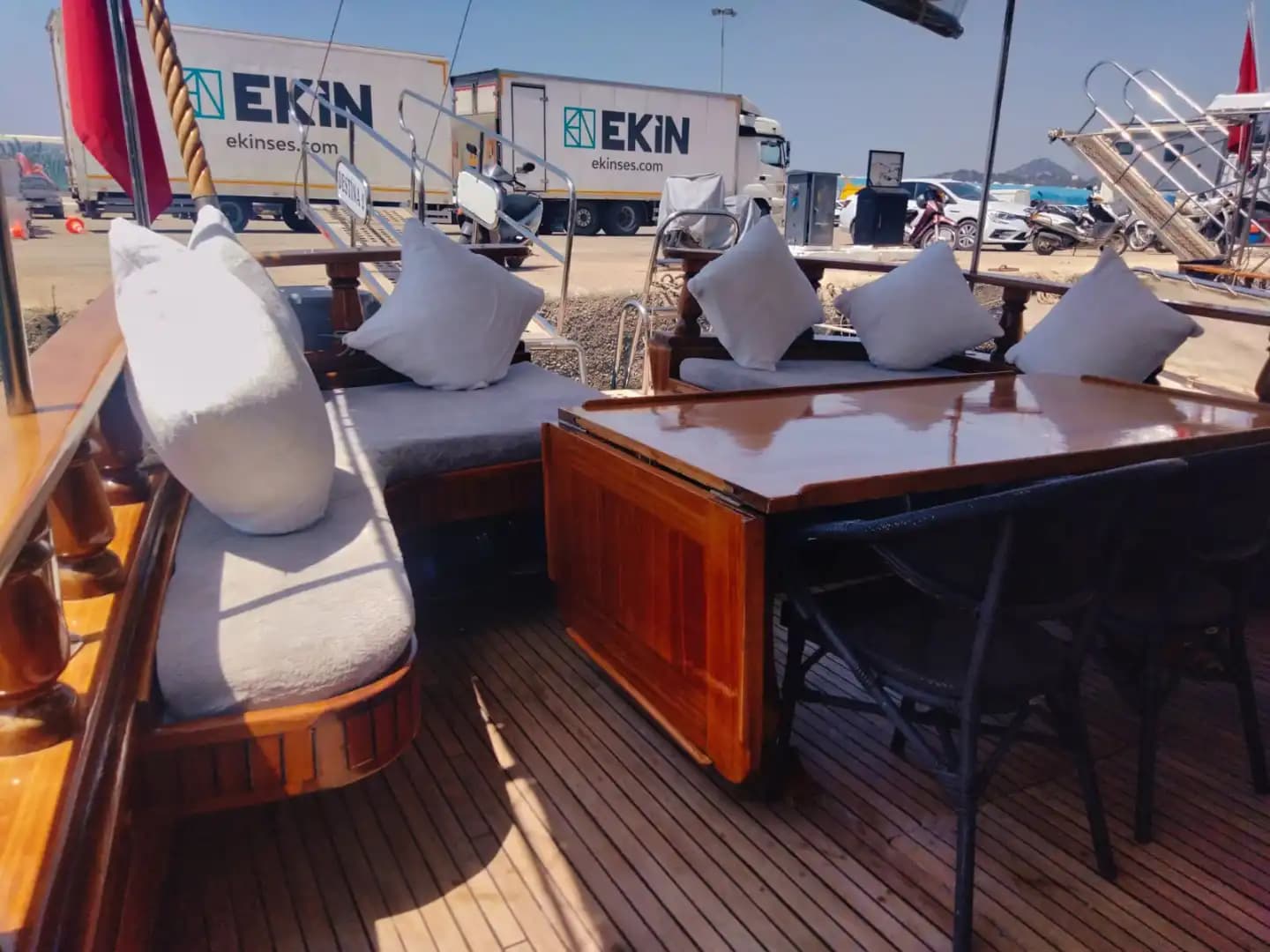 Kaş’ın Gizli Koylarını Keşfetmek İçin Mükemmel Günlük Tekne 8