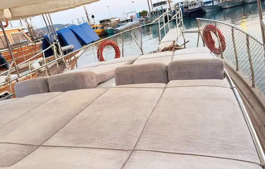 Denizde Unutulmaz Bir Deneyim: Kaş’ta Özel Yapım Lüks Yat 4