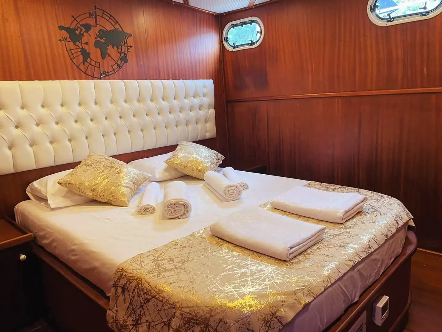 Denizle İç İçe Bir Tatil: 5 Kabinli Özel Gulet Kaş’ta! 15