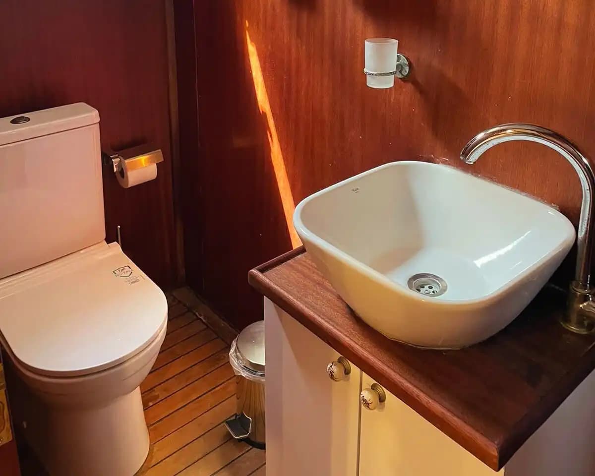 Denizle İç İçe Bir Tatil: 5 Kabinli Özel Gulet Kaş’ta! 21