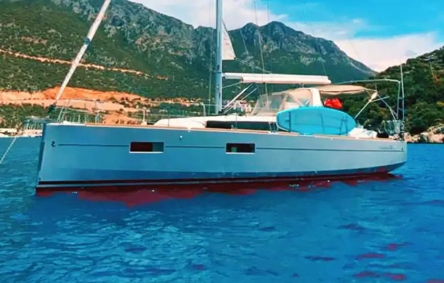 Kaş’ta Konaklamalı Yelkenli Tatili – Bavaria ile Özgürlüğü Hissedin